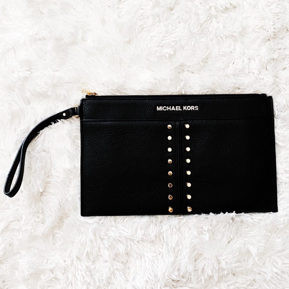 Michael Kors Wristlet
